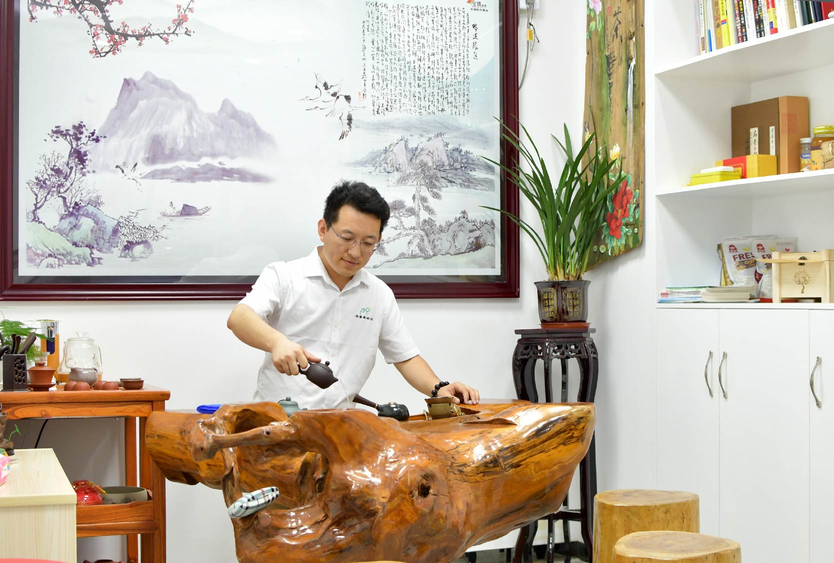 視普泰眼鏡培訓(xùn)學(xué)院