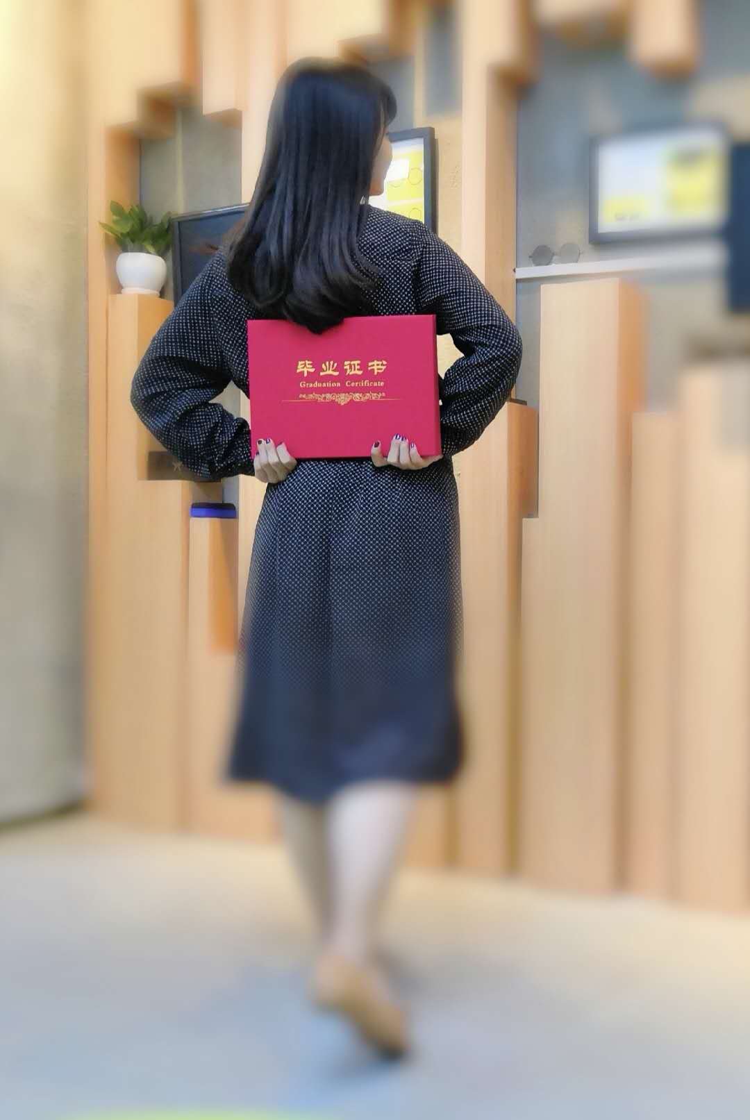 眼鏡培訓(xùn)學(xué)校老師倩影