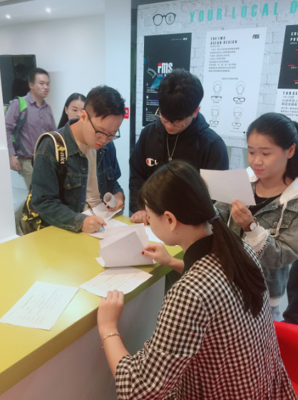 深圳視普泰第四屆驗光師定配工培訓(xùn)班順利畢業(yè)?。。? width=