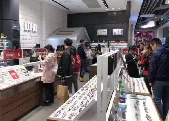 新零售“炸出”10萬(wàn)副銷(xiāo)量，LOHO雙十一變身“新玩家”