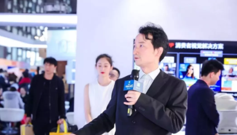 依視路：以“眼健康中國策”為主題，攜行業(yè)大咖探討眼健康 | 上海展