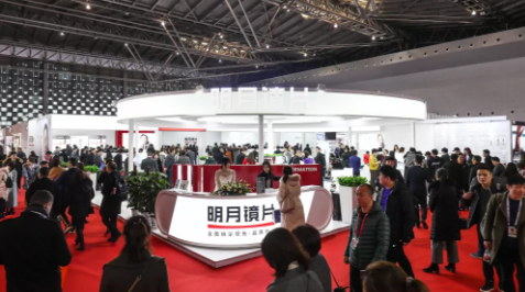 明月鏡片：攜4大亮點C位登場，上海眼鏡展現場精彩全收錄