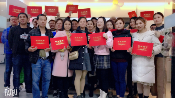 驗(yàn)光師培訓(xùn)多長(zhǎng)時(shí)間可以拿證？驗(yàn)光師培訓(xùn)多久能學(xué)習(xí)完成？