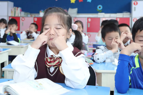 全國綜合防控兒童青少年近視專題網頁在教育部門戶網站上線