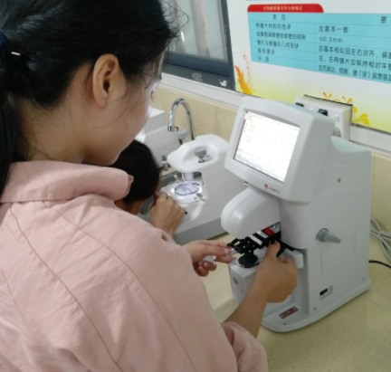 視普泰第七屆驗(yàn)光定配技能精修考證班順利畢業(yè)?。?！