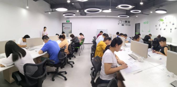 視普泰第七屆驗(yàn)光定配技能精修考證班順利畢業(yè)?。。? width=