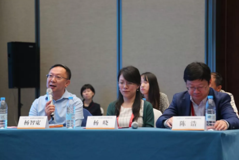 培養(yǎng)跨學(xué)科復(fù)合人才，打造眼視光行業(yè)精英團隊