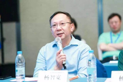 近視防控：國家戰(zhàn)略，全民行動——記VC2019專家媒體圓桌會