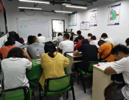 視普泰第八屆驗(yàn)光定配考證培訓(xùn)技能精修班學(xué)員畢業(yè)啦?。?！