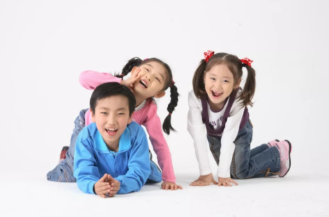 加州大學(xué)伯克利視光學(xué)院劉悅教授：阿托品能成為近視控制的倚天劍嗎？